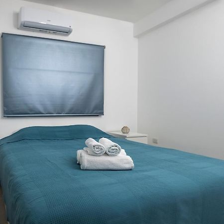 Lovely 2 Bed Apartment In Larnaca City Centre 외부 사진